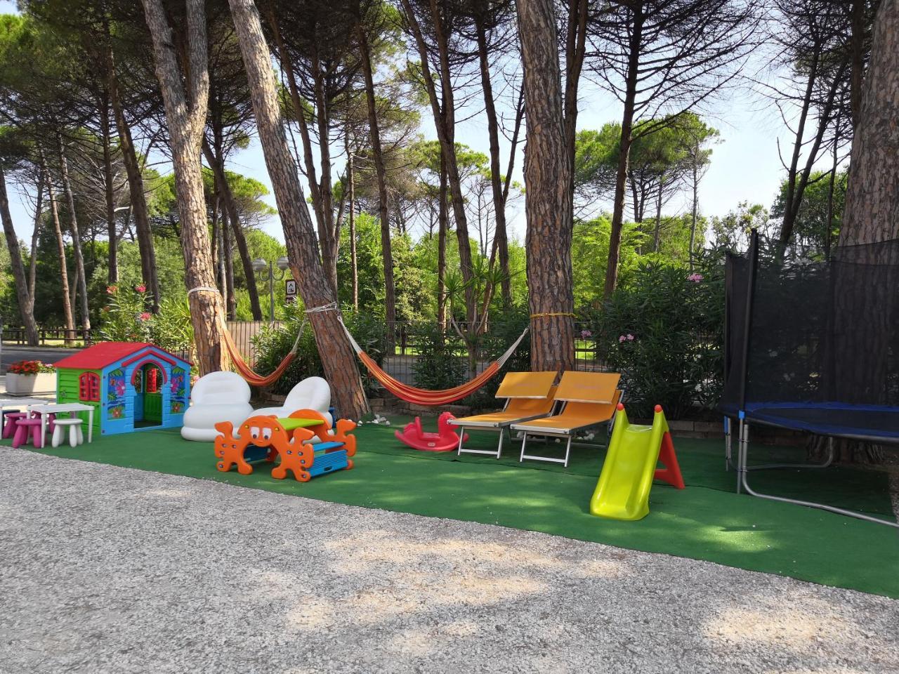 Club Vacanze In Hotel *